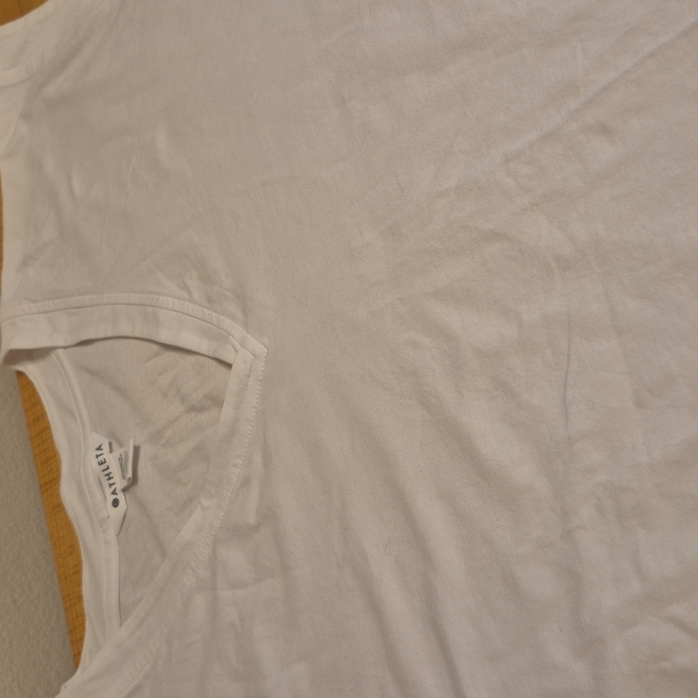 Athleta White Short Sleeve V Neck Shirt - Picture 5 of 7